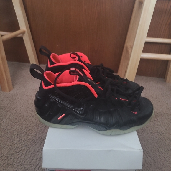 Foamposite main image 5